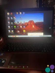 Срочно продам ноутбук Асус.